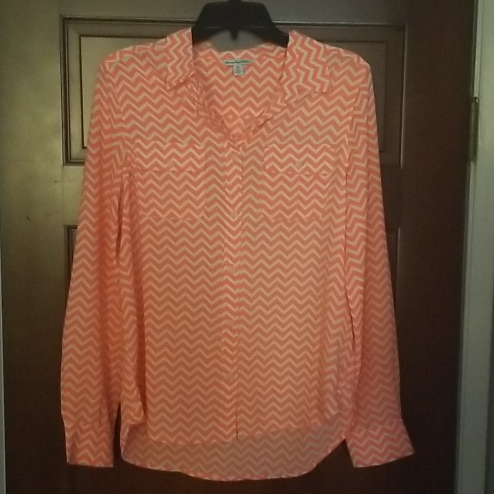 American Eagle Orange Chevron Pattern Blouse Sz M - image 1